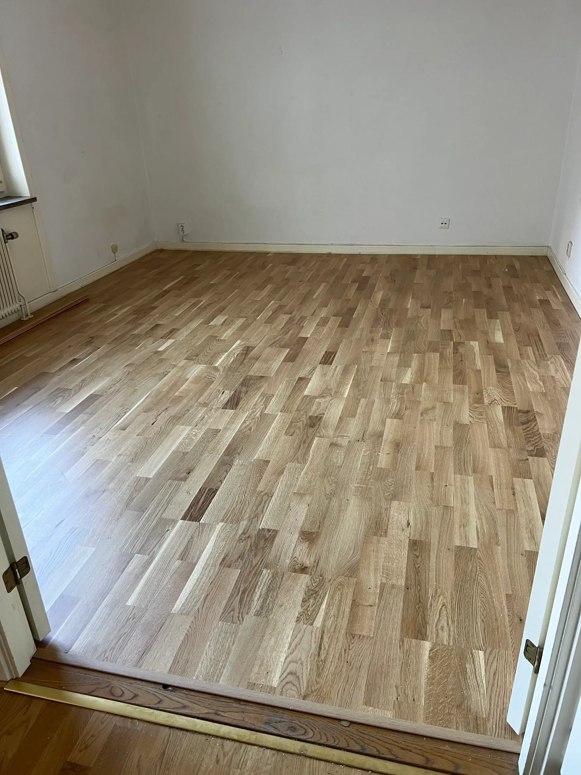 98781AB5-C951-481F-B6B3-39EA5C0E2703